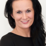 Katarína Uhrínková