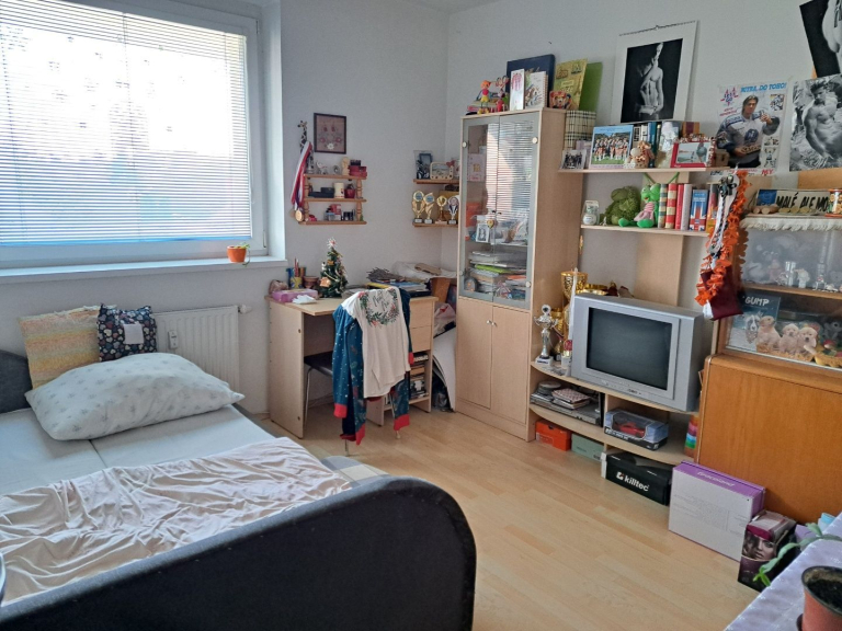 2 izbový byt v Dúhovom bývaní, Čermáň 43