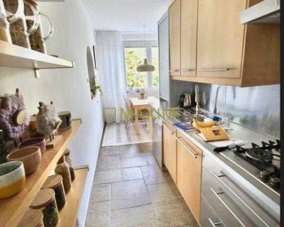 Ponúkame na predaj 3-izbový byt na ulici Vilová v Petržalke 7