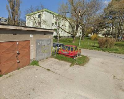 PREDAJ - Dve garáže s pozemkami na ulici Skalická cesta, Nové mesto 39