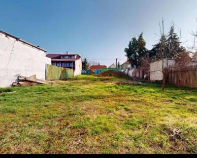 Pozemok v Malackách 15