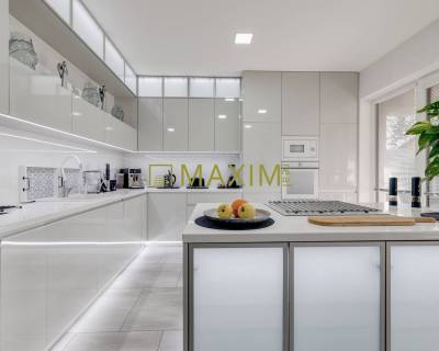 NOVOSTAVBA 2024 – Elegantný 3izb dvojdom s terasou,dizajnovou kuchyňou 39