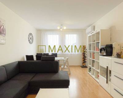 REZERVOVANÉ | Štýlový 3-izbový byt s loggiou v top lokalite Trnavy 3