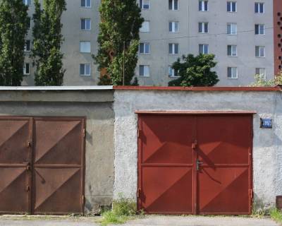 PREDAJ - Garáž na ulici Varšavská 11