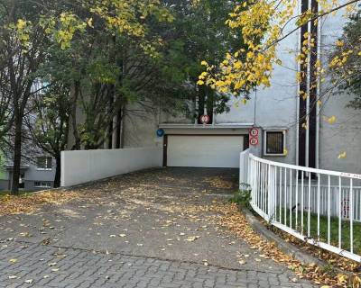PREDAJ - Garáž na ulici Medveďovej v Petržalke 39