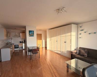 4-izbový byt, Bratislava/Nové Mesto, ulica Nová Rožňavská 15