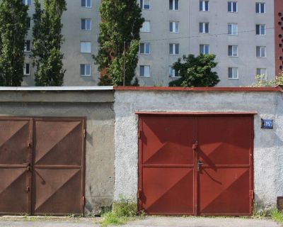 REZERVOVANÉ - PREDAJ - Garáž na ulici Varšavská 35
