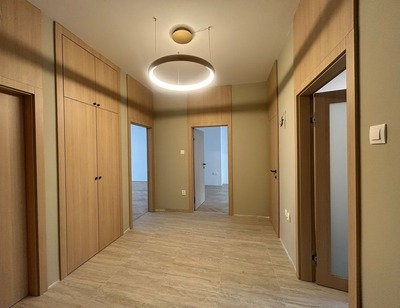 Elegantný dizajnový 101m2 zrekonštruovaný byt v absolútnom centre- top 7