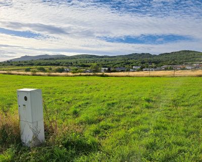 Stavebný pozemok 673 m2 v Štitároch s výhľadom na Zobor i Žibricu 11