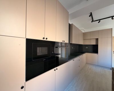 Krásne zrekonštruovaný a priestranný byt v centre- blízko Eurovea TOP 7